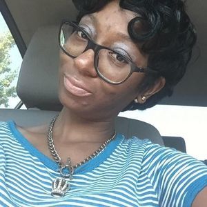 Meet your Posher, Aisha